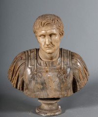 Buste d’Empereur Romain en marbre