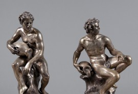223 - Eugène AVOLIO (1876-1929)
Rare paire de sujets en argent (800/1000ème) représentant des allégories
de fleuves, ils reposent sur un socle en bronze doré
Signés sur la terrasse
H: 32 et 34 cm